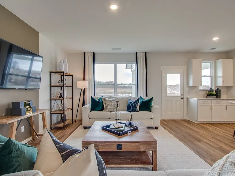 499 Irwin Way — Photo 11