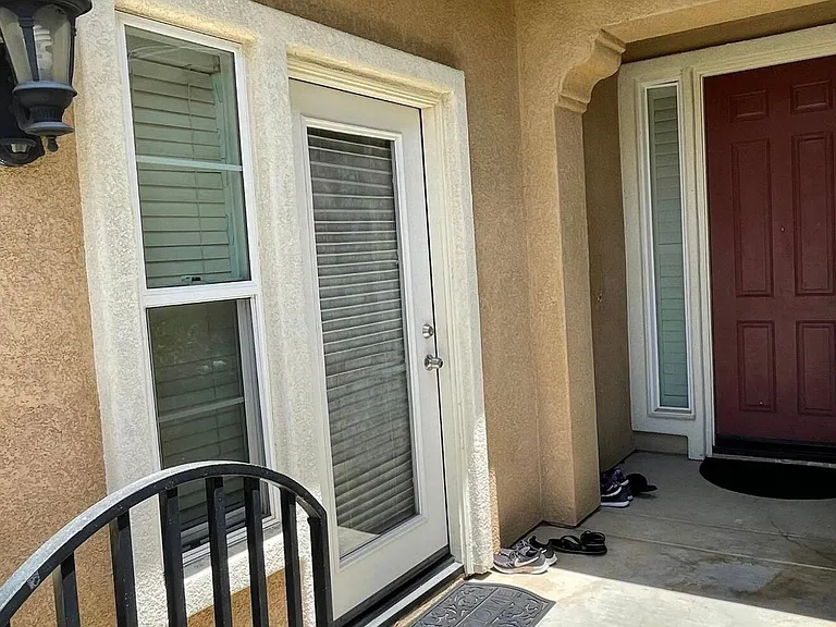 2311 Marsant Ave — Photo 2