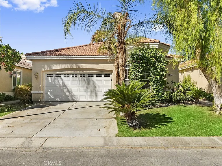 48957 Heifitz Dr — Photo 33
