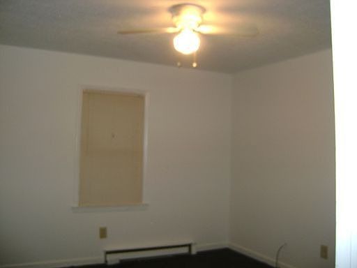 2nd image of 840 Cummins St