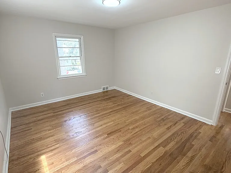 22 Springbrook Rd — Photo 30