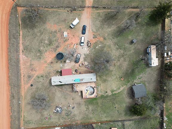 2nd image of 11601 N Woodcrest Dr