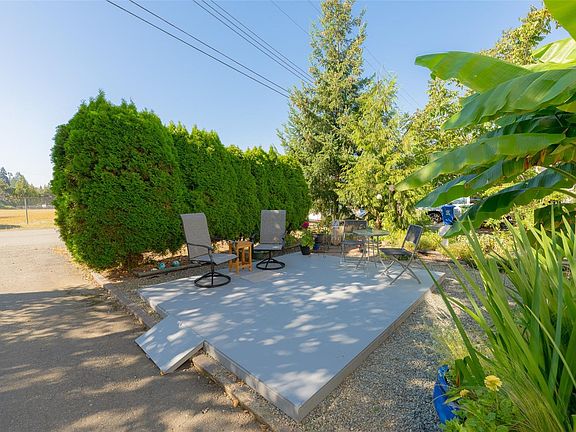 5th image of 4463 Arrowsmith Rd