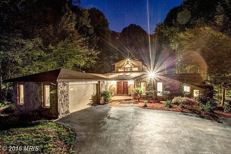 1st image of 10749 River Run Dr
