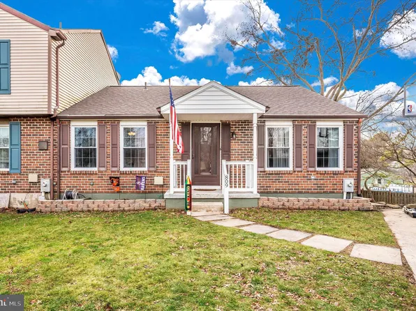 809 Young Ct, Westminster, MD 21158