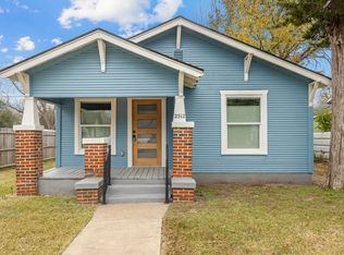 2512 Campbell St, Fort Worth, TX 76105