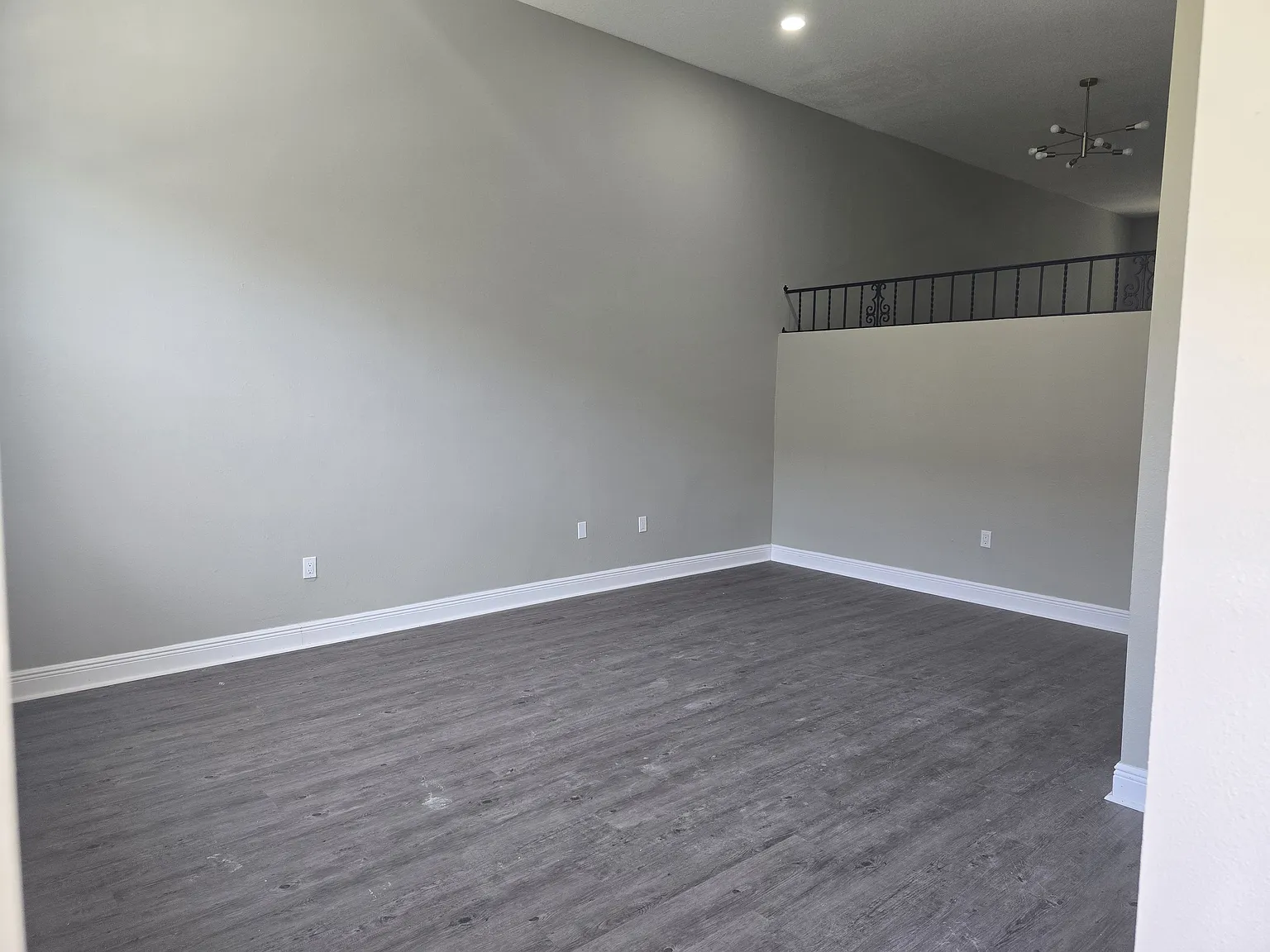 3 bed, 2.5 bath, 1625 sqft, $3,600 — Photo 4