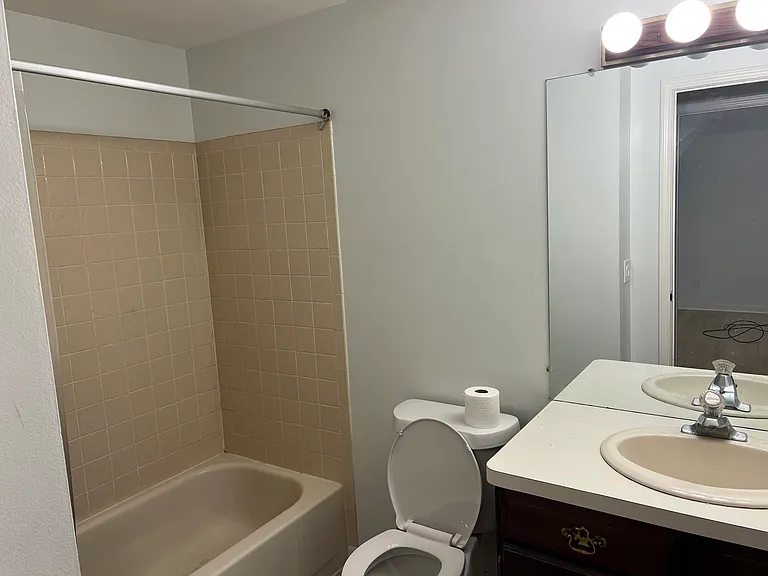 4593 Chestnut Ridge Rd #NA — Photo 7