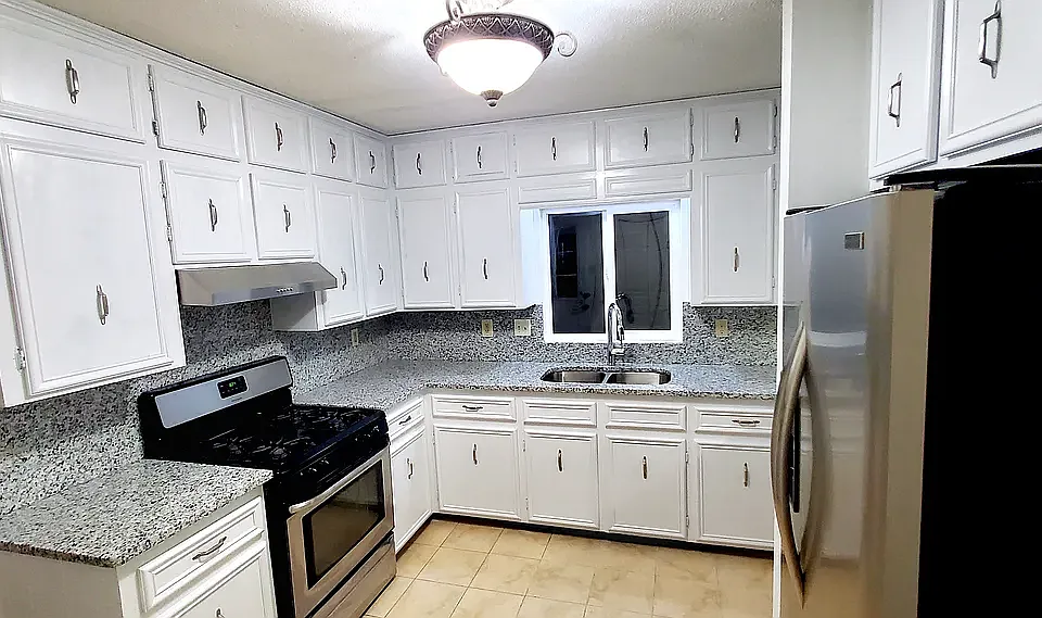89 Spring Grove Dr