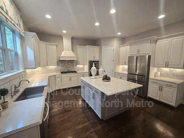 6365 Read Rd, Suwanee, GA 30024