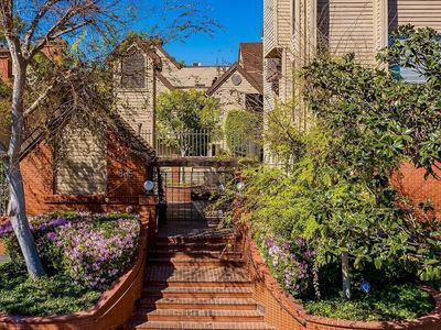 835 S Lucerne Blvd APT 109, Los Angeles, CA, 90005