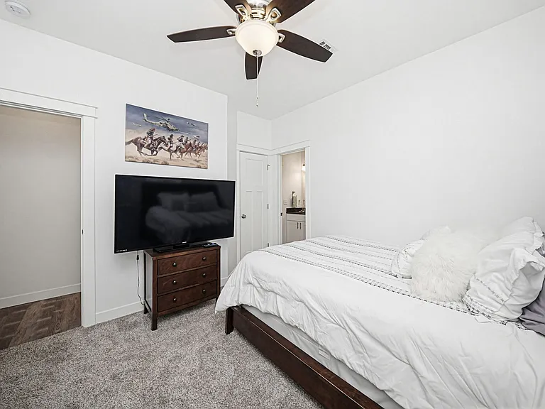 2513 Wren Ln — Photo 36