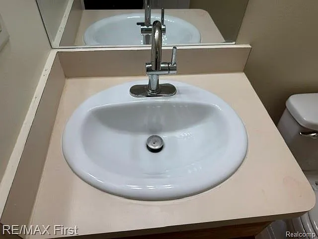 43234 Fountain Dr — Photo 16