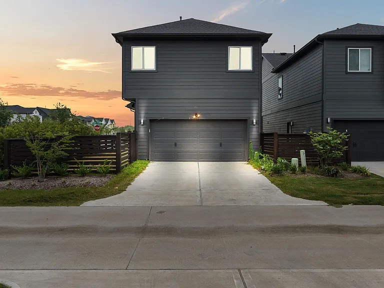 15159 Parkland Canyon Dr — Photo 14