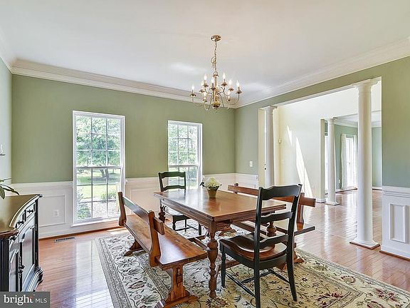 5th image of 39260 Karlino Ct