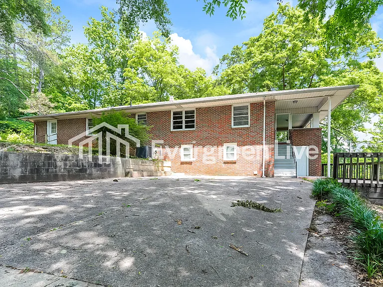 145 Grainger Dr — Photo 15