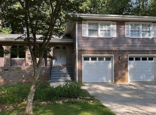 2810 Leisure Woods Ln, Decatur, GA 30034