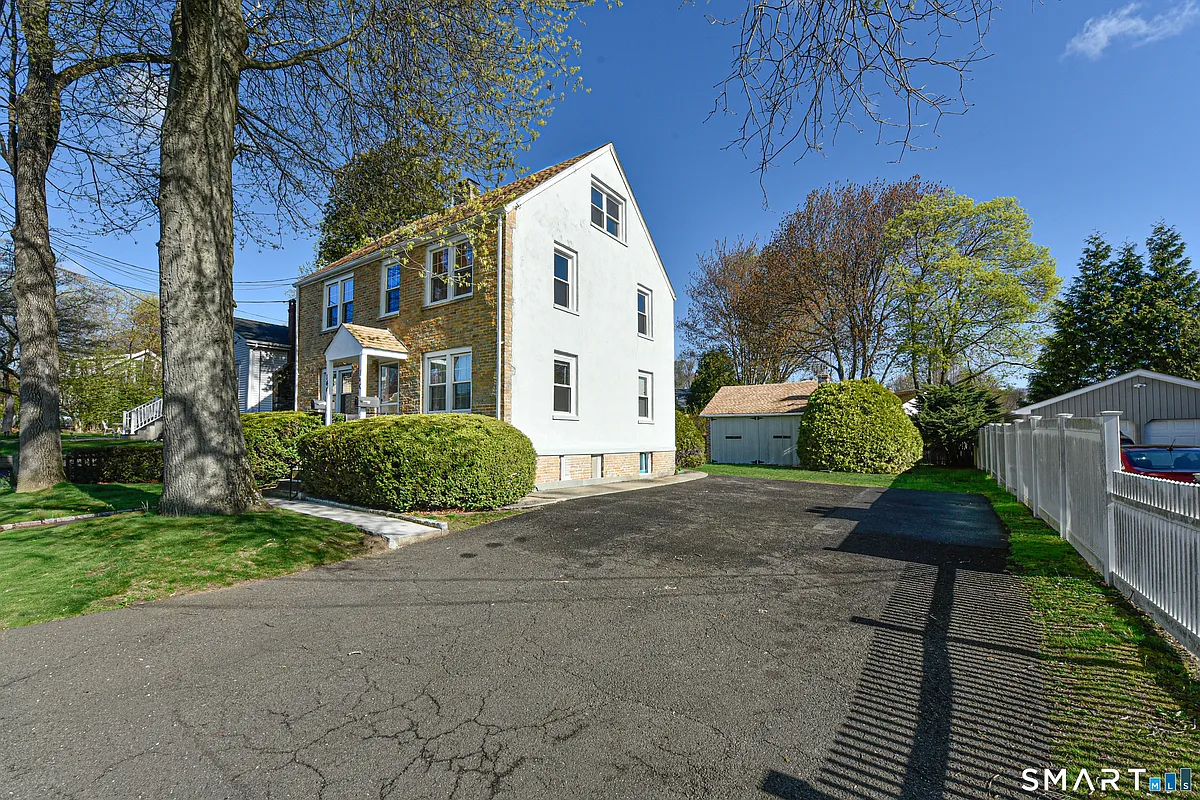 Building Photo - 146 Warsaw St