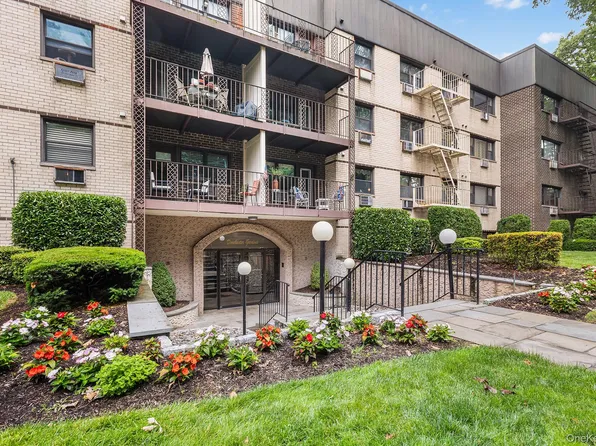2241 Palmer Avenue #3E, New Rochelle, NY 10801