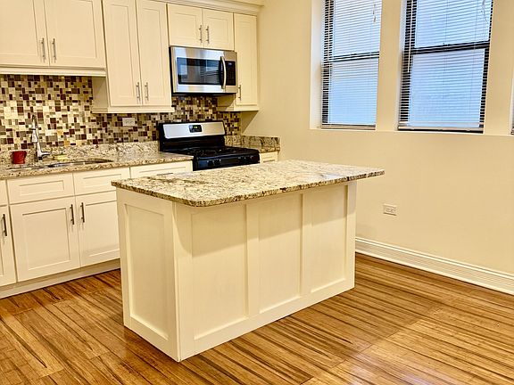 4th image of 3410 W Carmen Ave #Ga