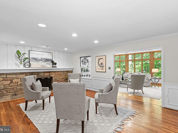 5th image of 12016 Edge Park Ct