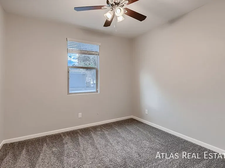 2077 N 213th Dr — Photo 10