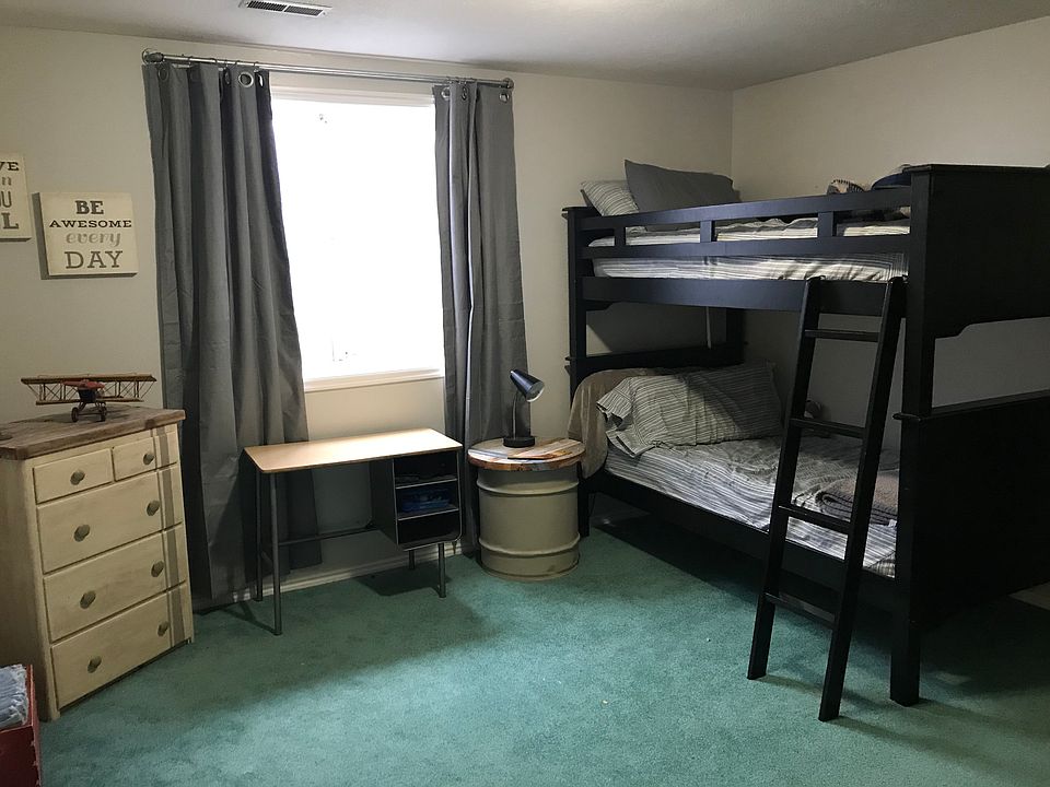 Basement bedroom 