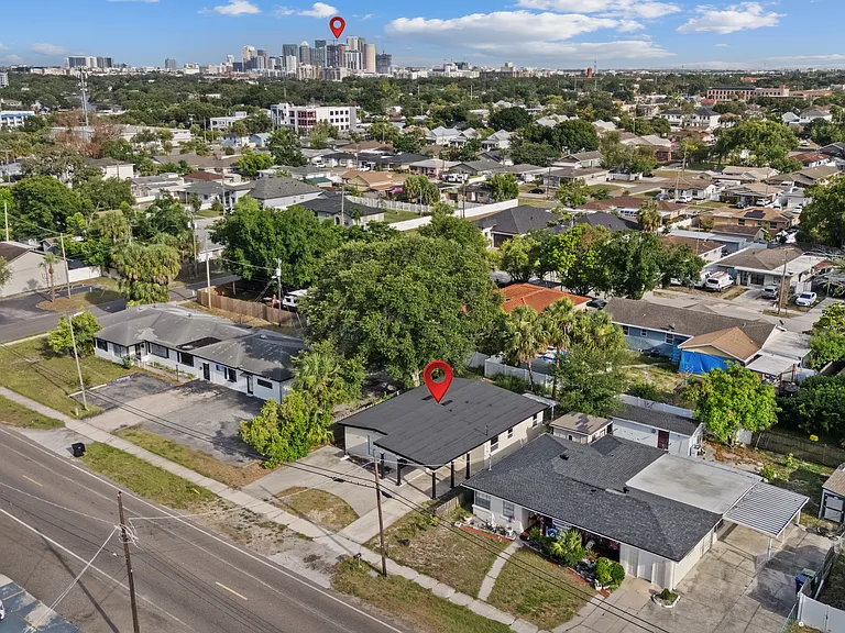 Close to Downtown