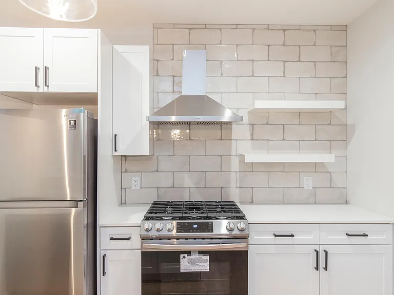 757 N Uber St #2 — Photo 2
