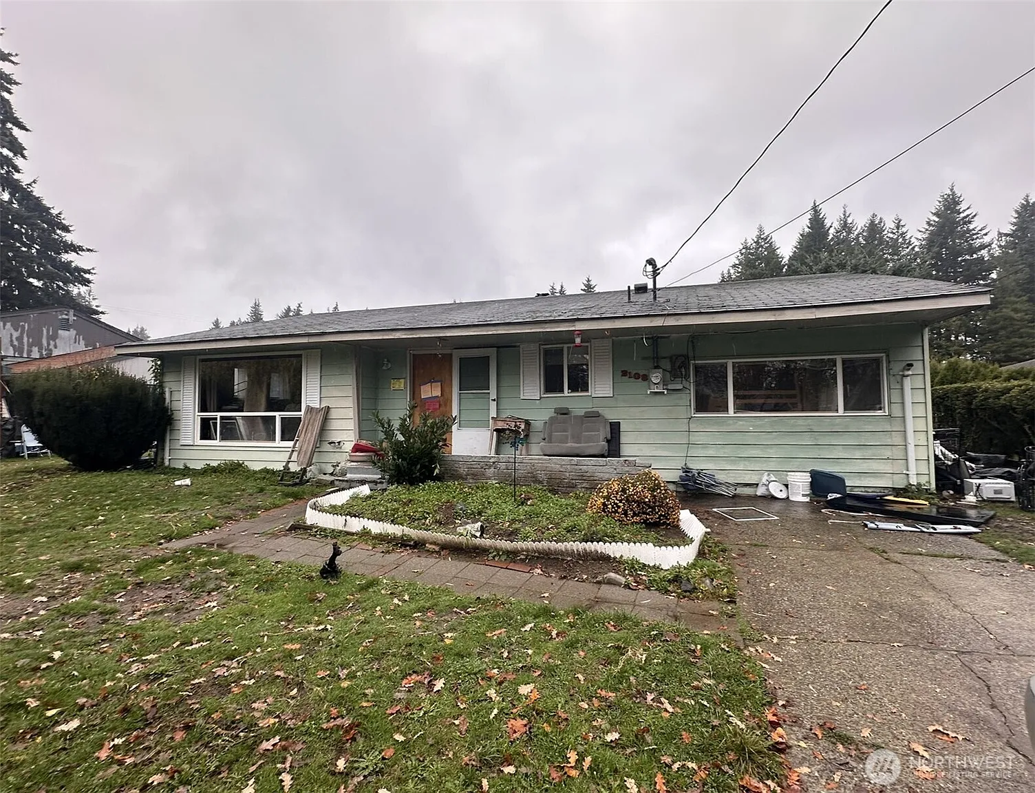 2108 NE Bellpark Drive photo 1