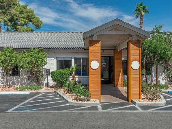 4801 Spencer St APT 111