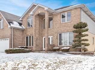 6105 Newbury Ln, Matteson, IL 60443