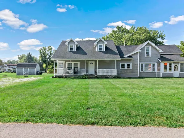 1023 S 2nd St, Upland, IN 46989