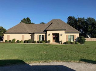 708 Lions Gate Dr, Manila, AR 72442