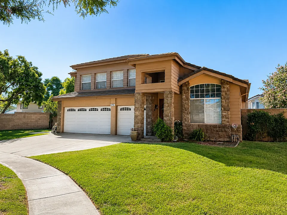 6781 Angelina Ct
