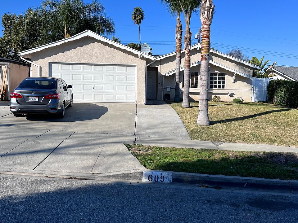 1st image of 609 Frandale Ave