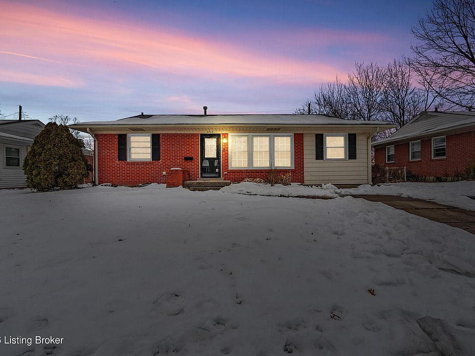 1st image of 3753 Rosemont Blvd