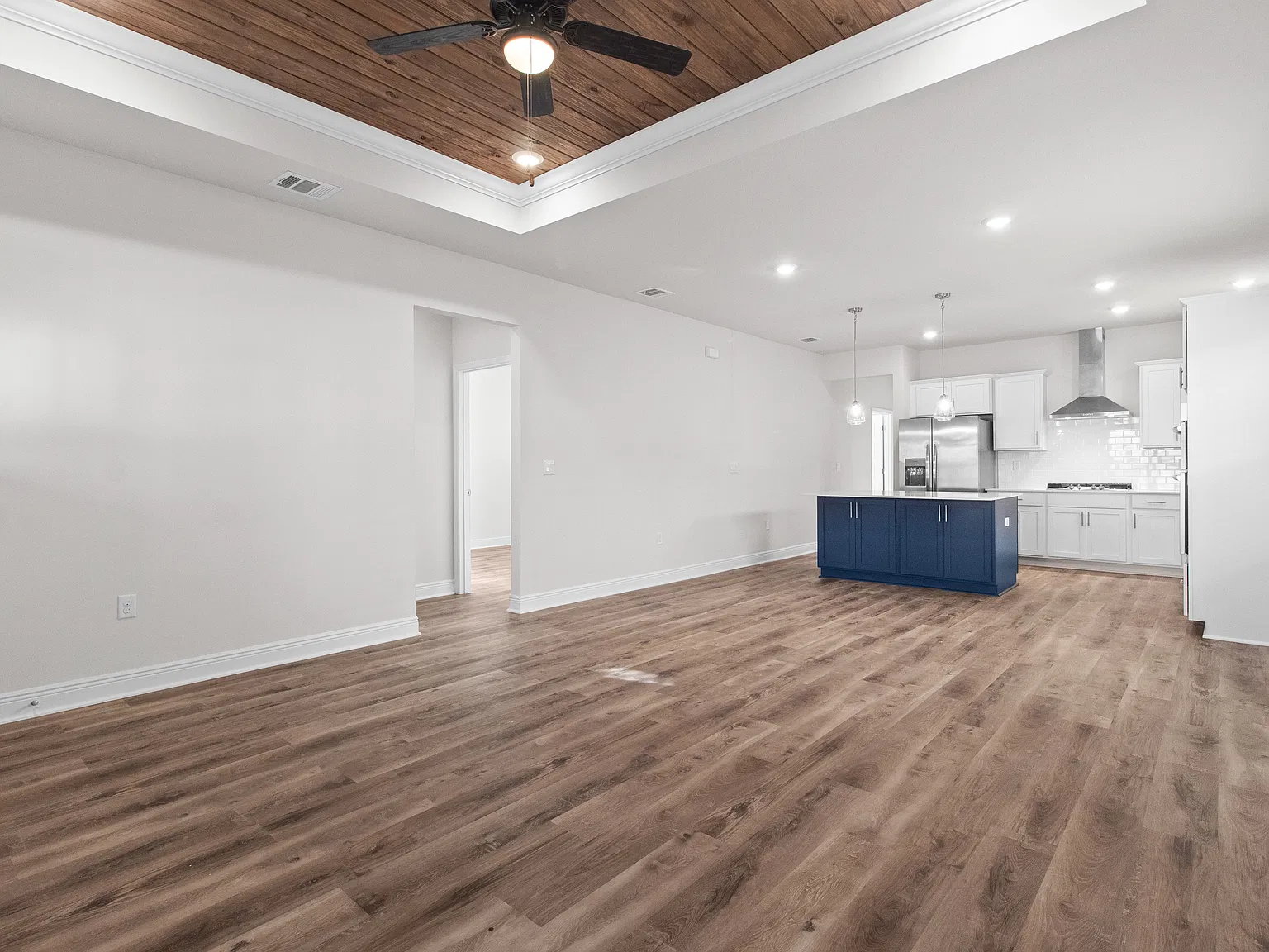3 bed, 1535 sqft, $2,950 — Photo 4