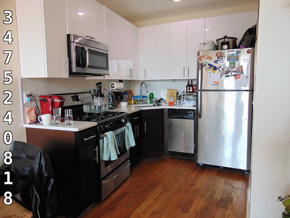 2nd image of 431 Grand St