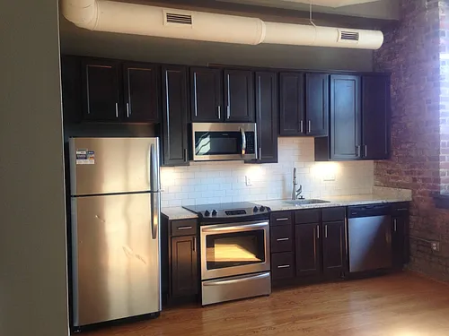 Floor plan 406
