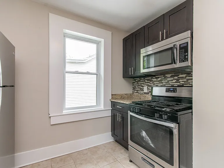 169 S Harrison St #22 — Photo 12