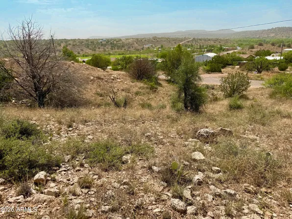 5891 N BENTLEY Drive #126, Rimrock, AZ 86335