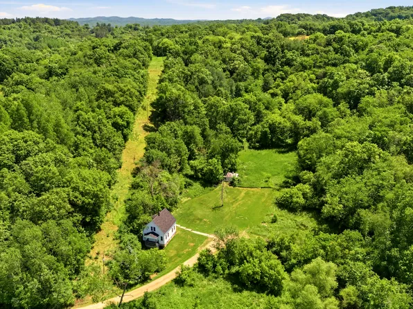 (undisclosed Address), Ettrick, WI 54627
