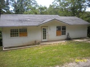 7698 Sunrise Dr, Hillsboro, MO 63050