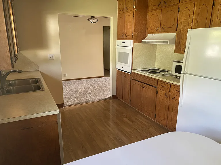 20558 Flavin St — Photo 4