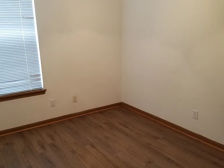 1015 N 6th St #103 — Photo 17