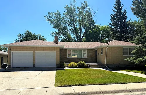 3249 Monte Vista Dr Photo 1