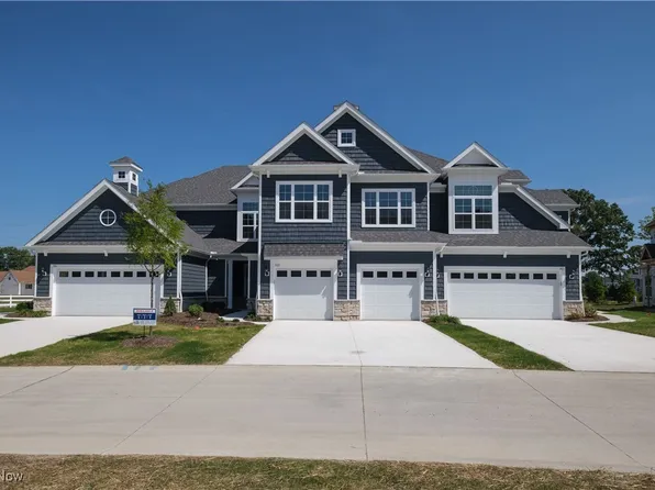 513 Port Side Dr, Avon Lake, OH 44012