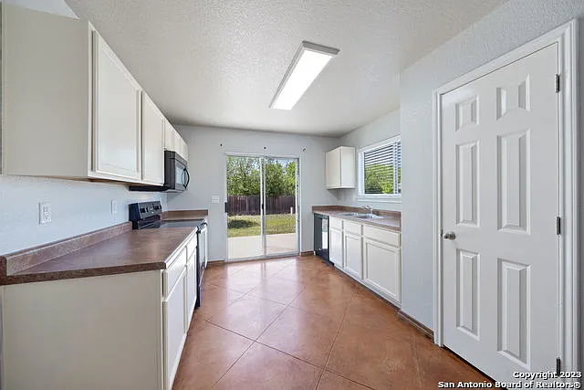 9227 Dublin Moor — Photo 10