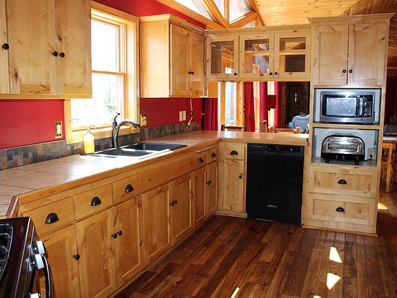 4th image of 1729 Quail Ln NE